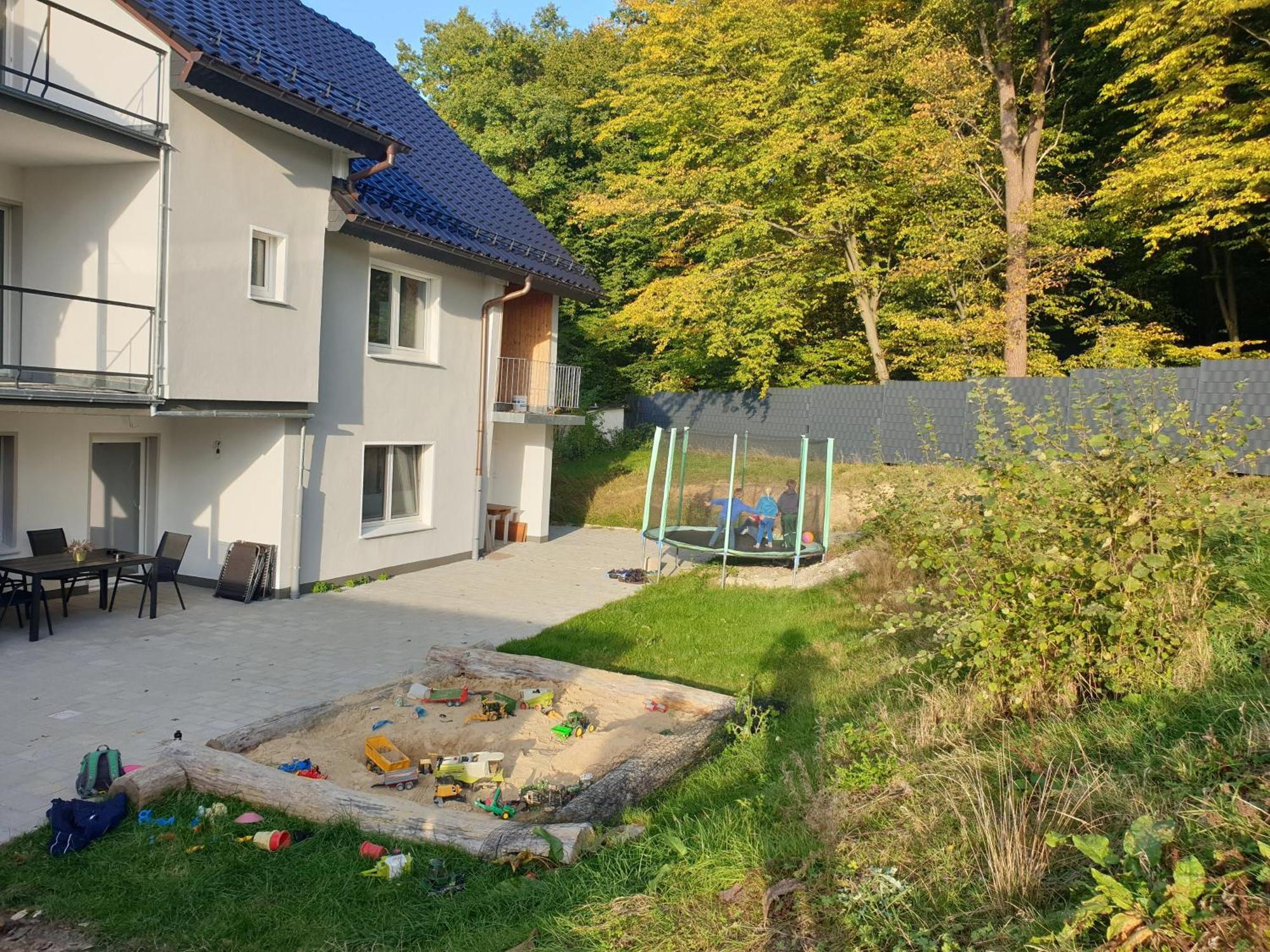 Fewo Fruehling In Der Villa Waldrand Mit Grossem Garten Bad Wunnenberg Exterior photo